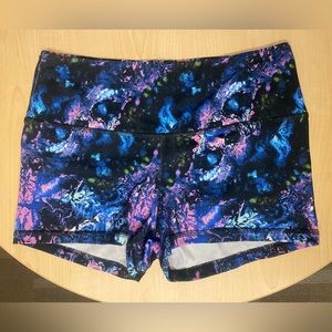 Fleo Shorts